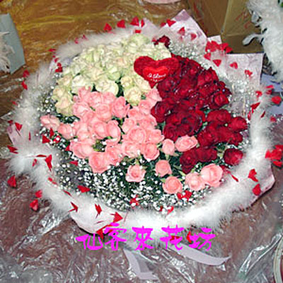 【R-111】玫瑰花束、傳情花束、浪漫情人花束、祝福生日花束.99朵玫瑰花束-三世情緣